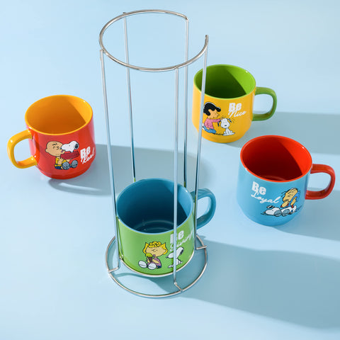 Peanuts mug handle detail showing sturdy grip for comfortable holding benefit