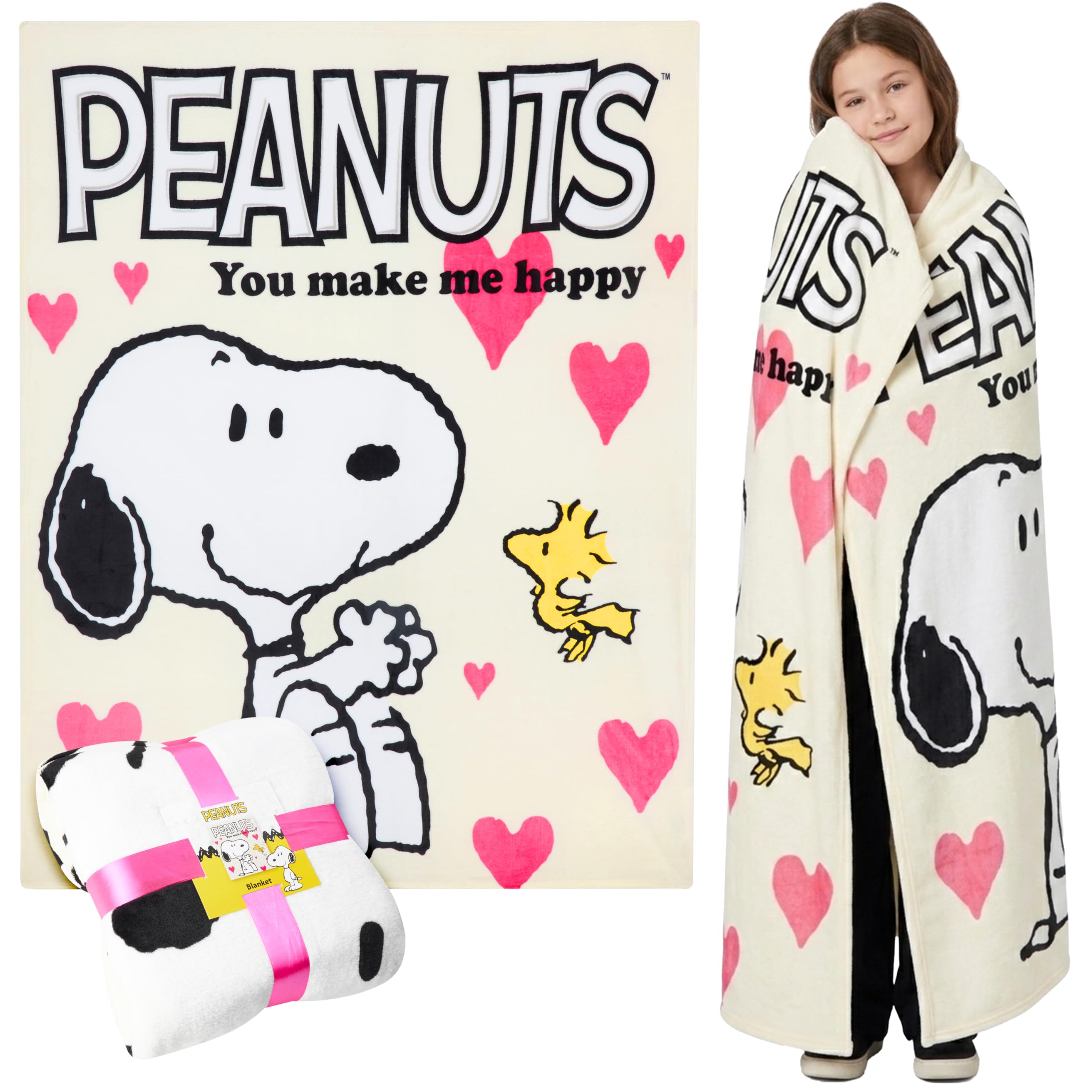 Peanuts Snoopy front view showing full design and cozy look
