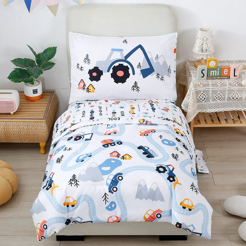 PERFEMET front view comforter showing vehicle print and cozy look