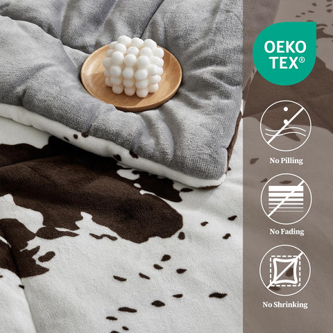 Petrichor quilting detail displays secure stitching that prevents fill shift