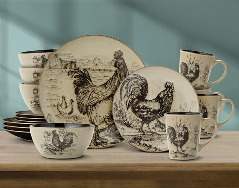 Pfaltzgraff salad plate displaying rooster motif and coordinating tone