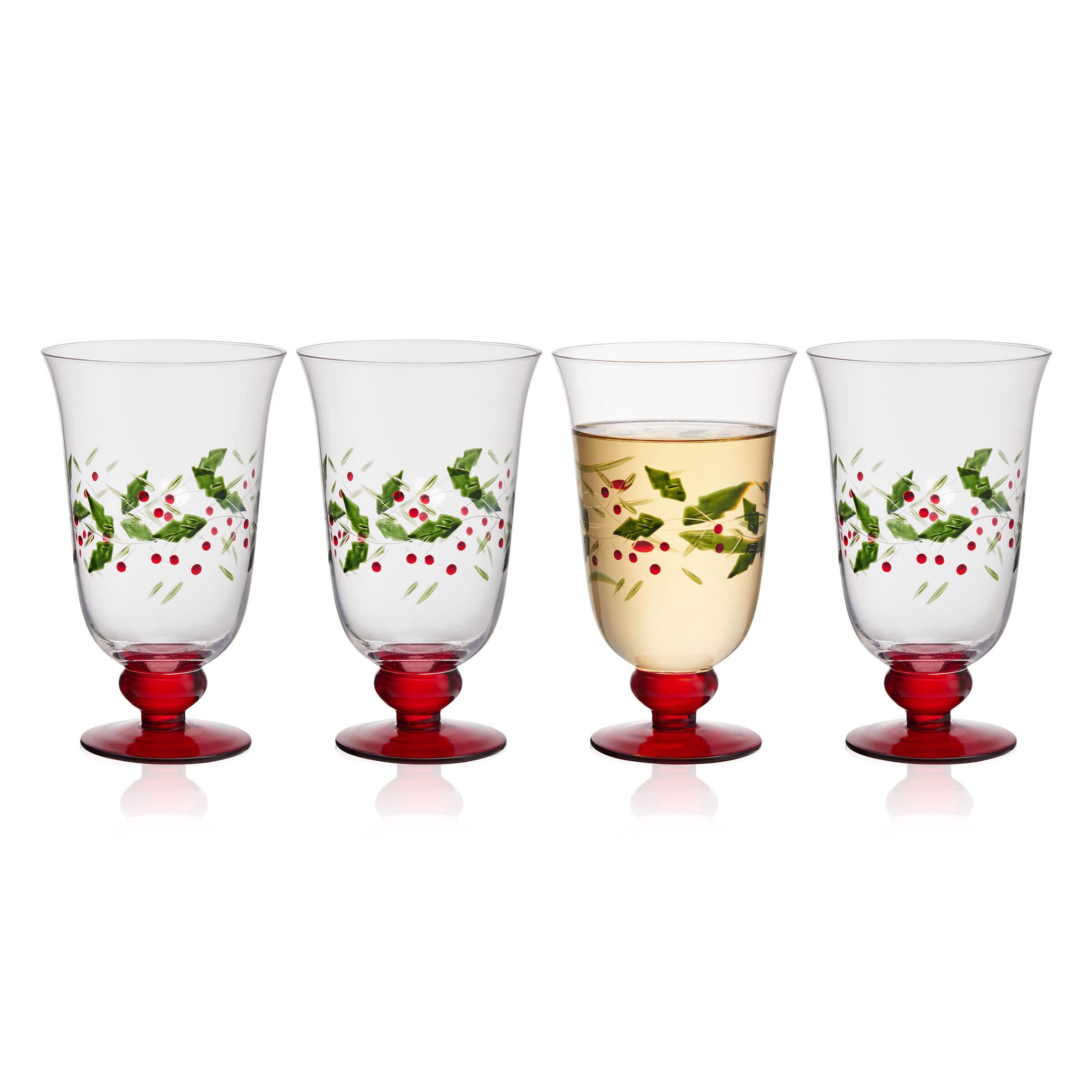 Pfaltzgraff Winterberry set of four on table creating coordinated holiday place setting