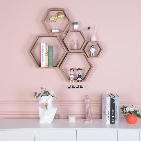 PHOENANCEE floating shelves mounted in living room for visual impact