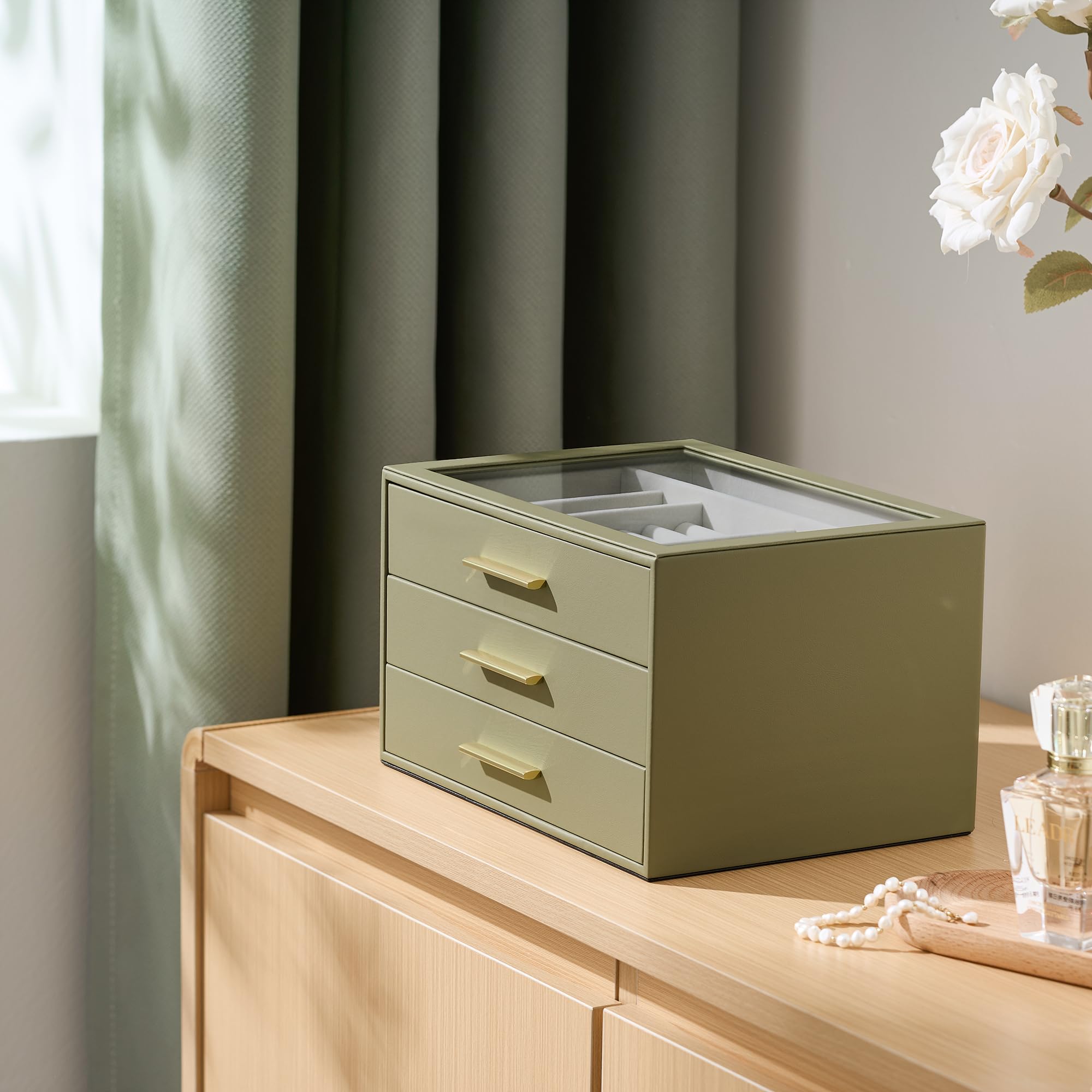 pickpiff open drawers showing separated compartments to prevent tangling