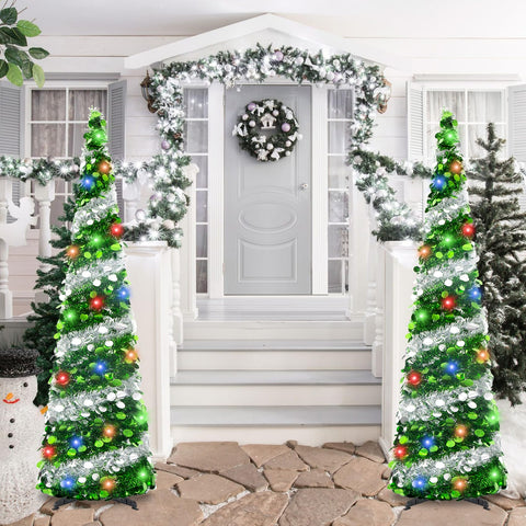 Pinkswan decorated tree with lightweight ornaments demonstrating DIY styling options