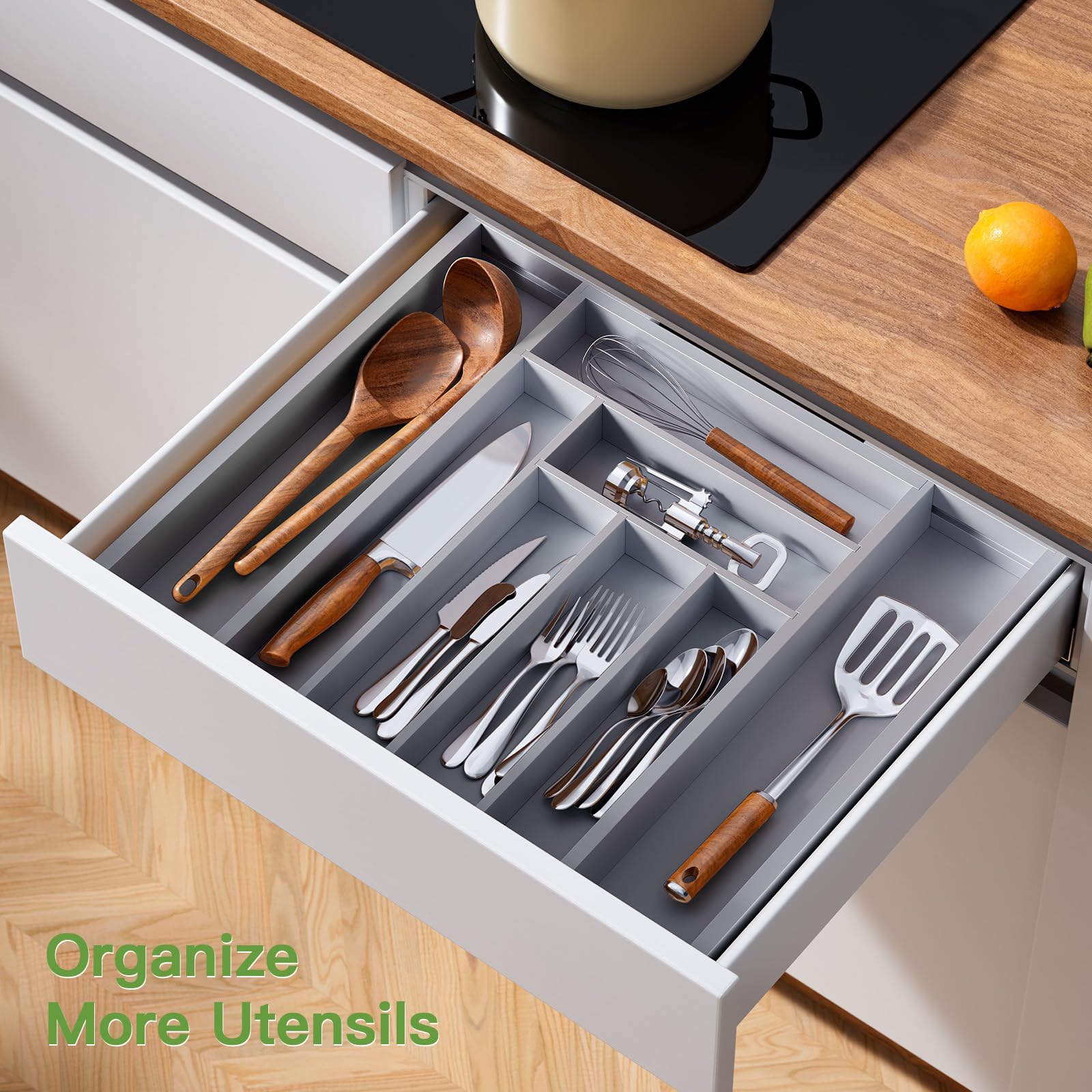 Pipishell expanded in drawer illustrating adjustable width for various drawers