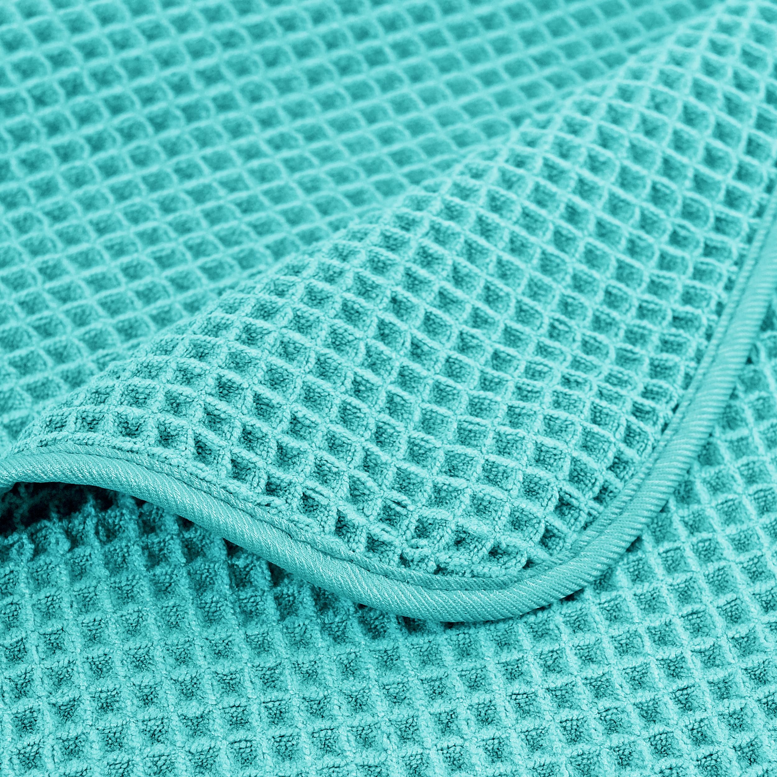 POLYTE satin-trim corner detail highlighting reinforced edge and long-lasting benefit