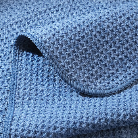 POLYTE towel polishing stainless steel appliance for scratch-free shine