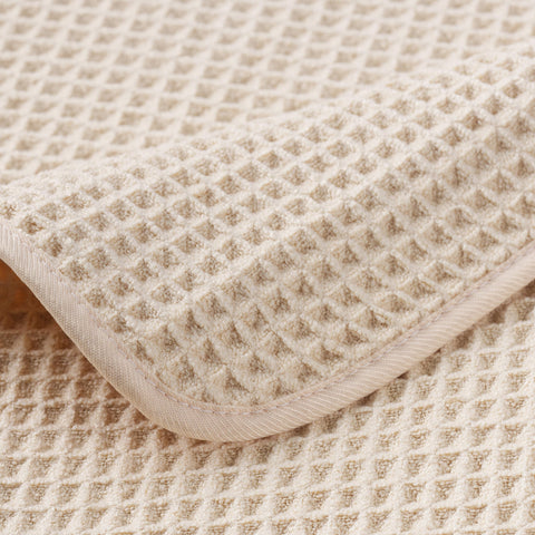 POLYTE towel on gym bench showing convenient use at workouts