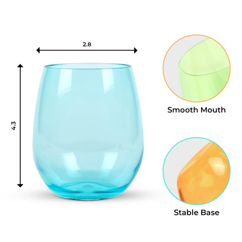 pop design hand holding glass to show size and comfortable weight