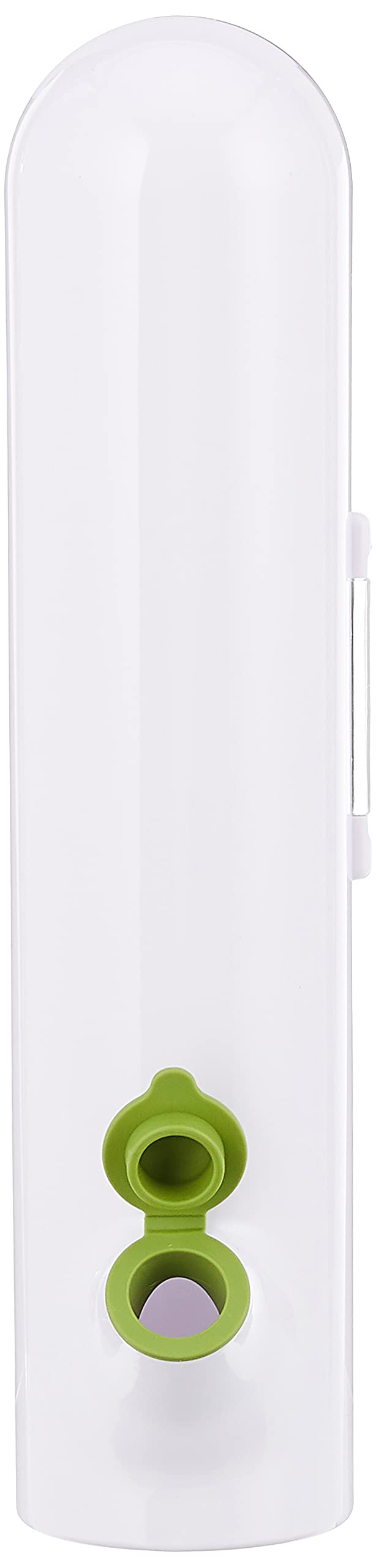 Prepara close-up of tethered green stopper showing simple refill benefit