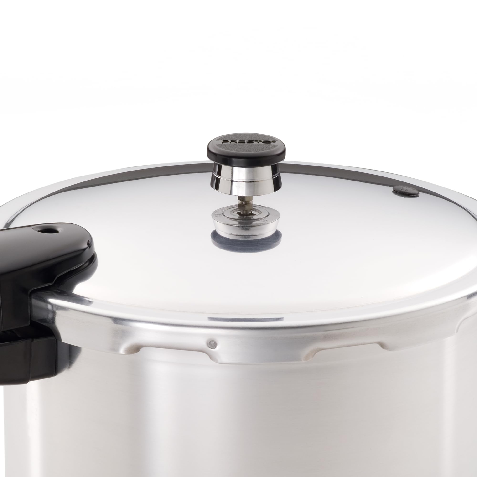 Presto cooking stew on stovetop demonstrating fast one‑pot meals and preserved flavors