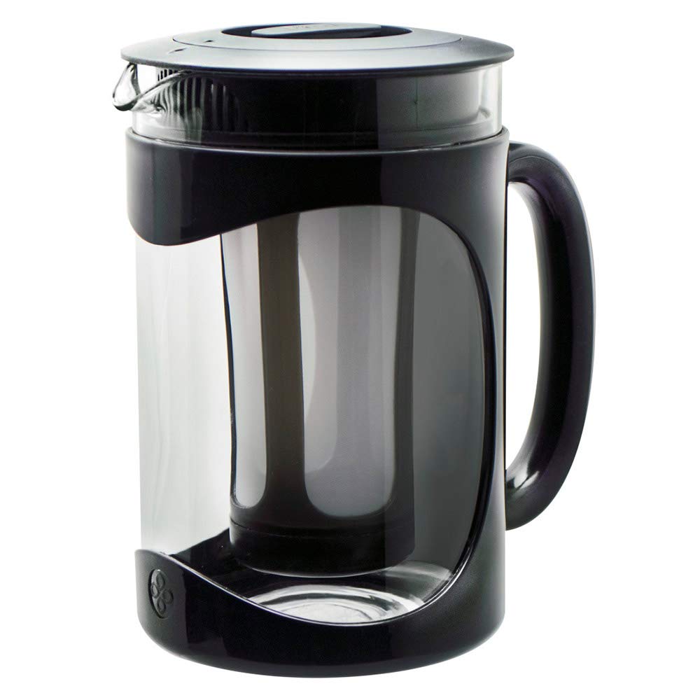 Primula Burke front view showing glass carafe and comfort grip handle for secure pouring