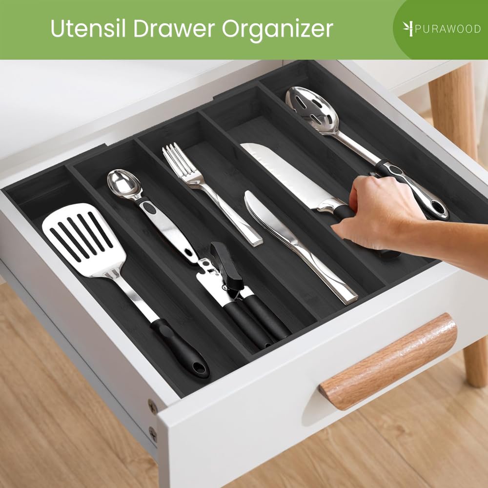 Purawood bamboo grain detail highlighting durable moso bamboo finish and water-resistant surface