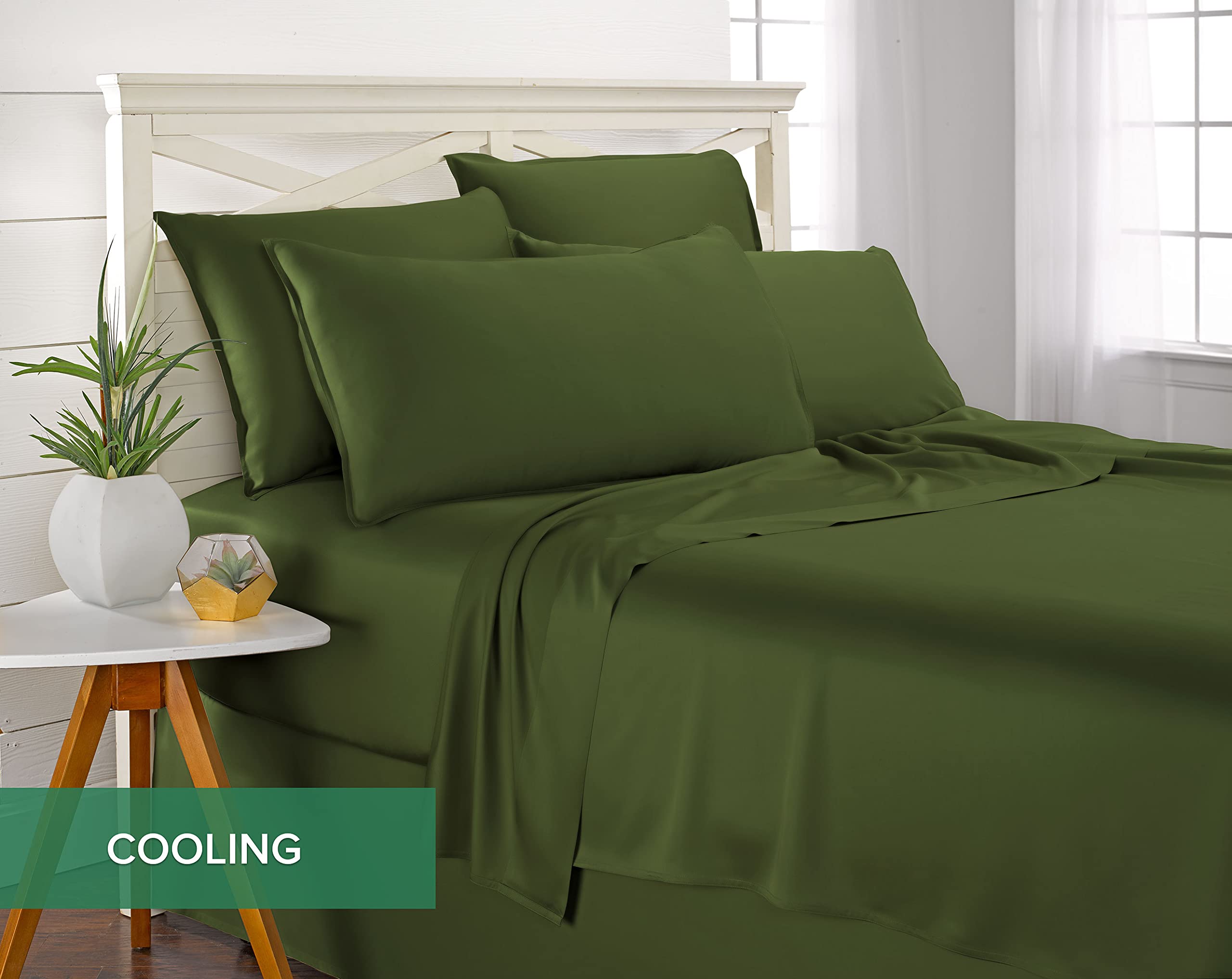 Pure Bamboo fitted sheet on mattress showing snug fit up to 16-inch mattress benefit
