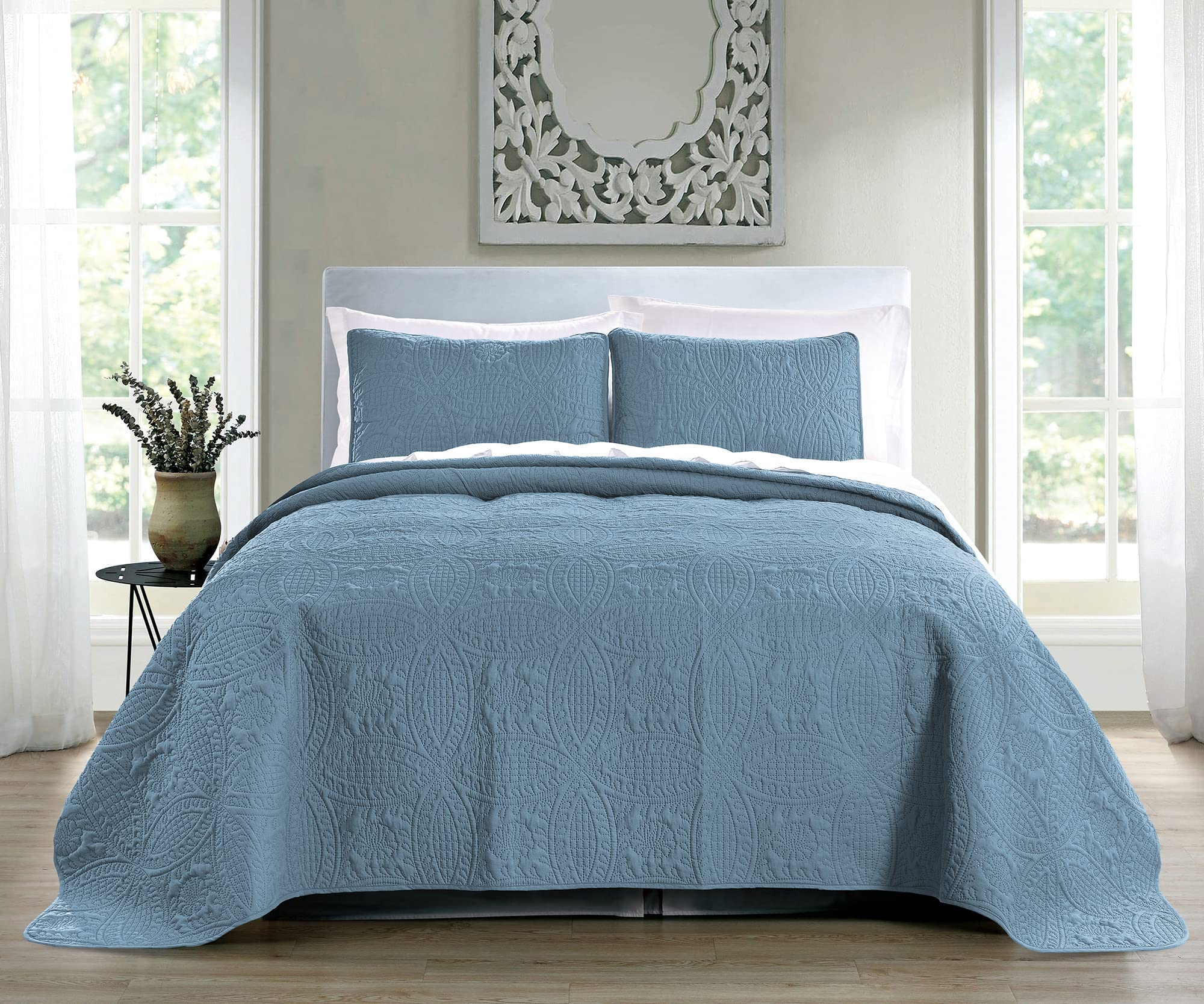 Pure Bedding close-up of geometric stitching highlights microfiber texture and durable finish for long-lasting softness