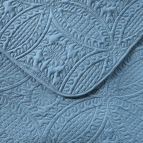 Pure Bedding pillow shams detail shows matching fabric and clean seams for consistent comfort and appearance