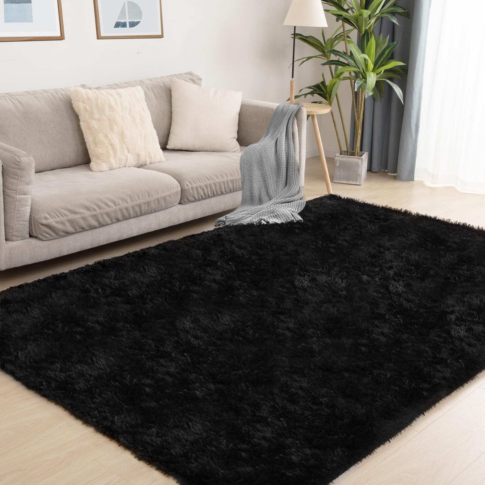 Puremy front view of 5x7 black rug showing modern look and cozy comfort