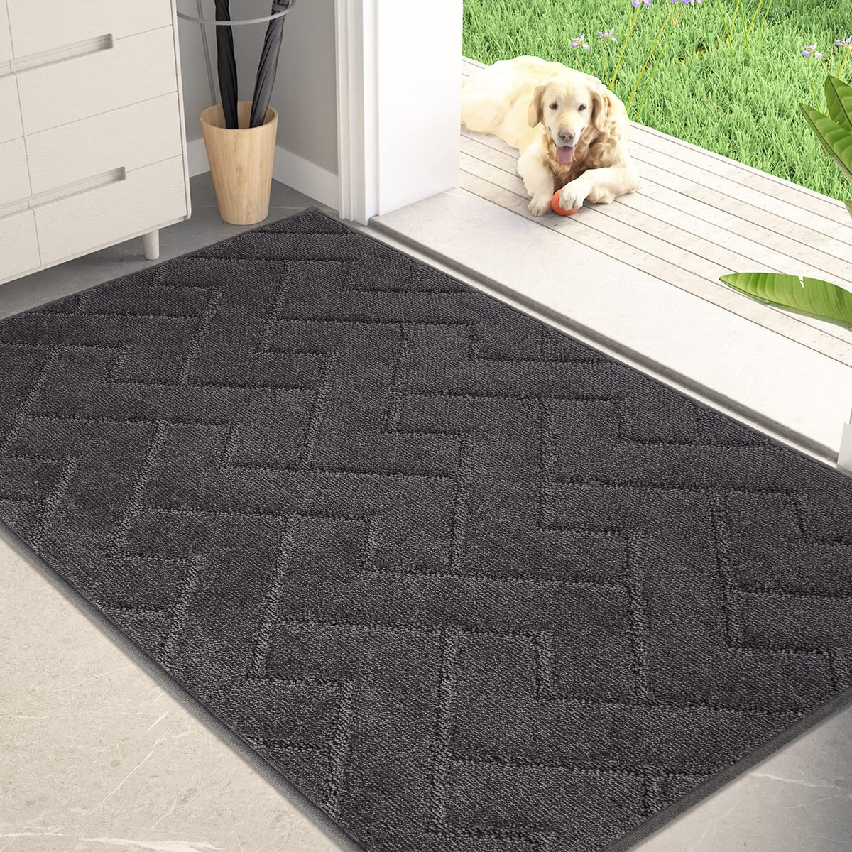PURRUGS front view charcoal mat showing clean curb appeal