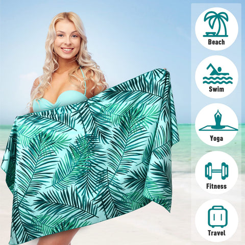 PY SUPER MODE towel laid on sand showing sand-free shaking advantage