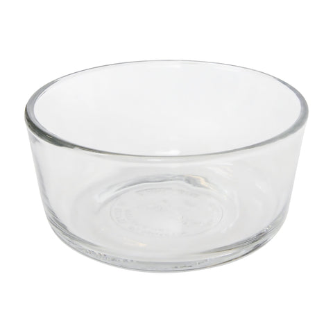 Pyrex bowls in microwave with steam showing safe reheating benefit