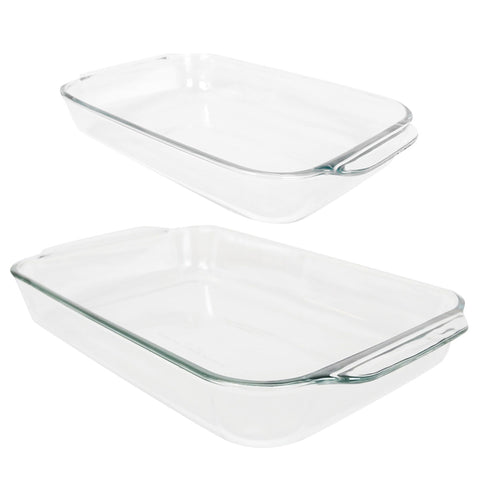 Pyrex casserole in oven showing even baking and heat-safe performance