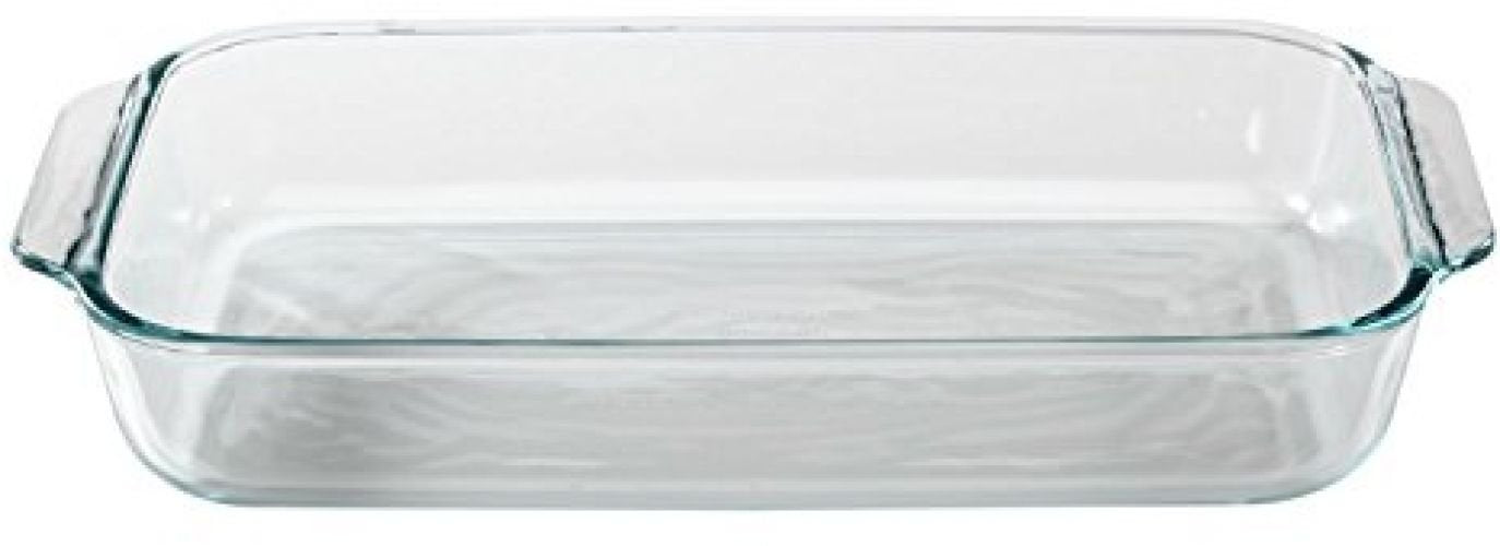 Pyrex glass close-up of rim and label highlighting durable nonporous finish