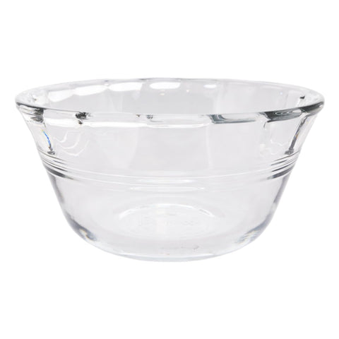 Pyrex bowls in oven illustrating safe baking and reheating convenience