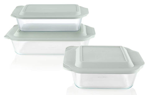 Pyrex 9x13 pan front view showing generous depth and clear glass benefit