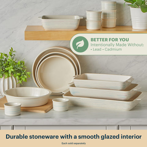 Pyrex glazed interior close detail showing easy food release benefit