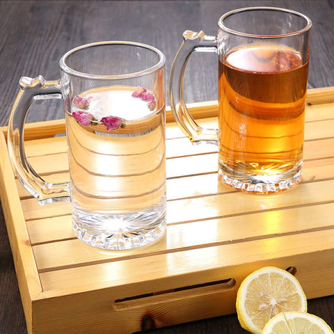 QAPPDA beer being poured into the mug illustrating wide mouth and foam control