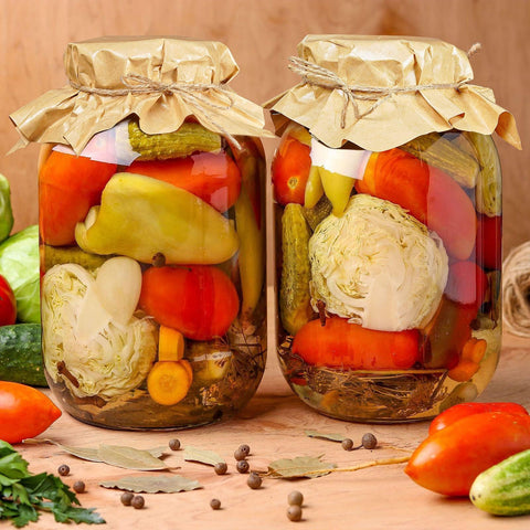 Qianfenie jar filled with pasta demonstrating large capacity and visible contents benefit