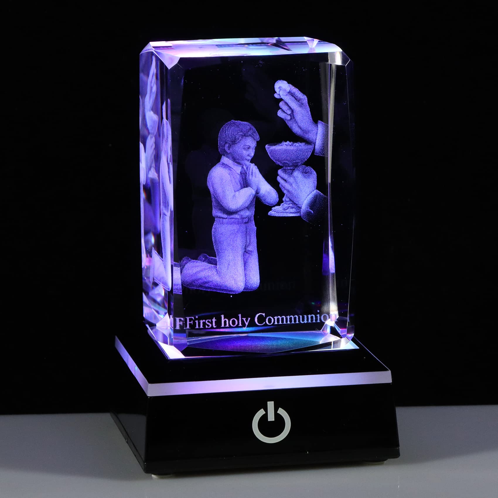 Qianwei front view packaged crystal figurine ready to gift