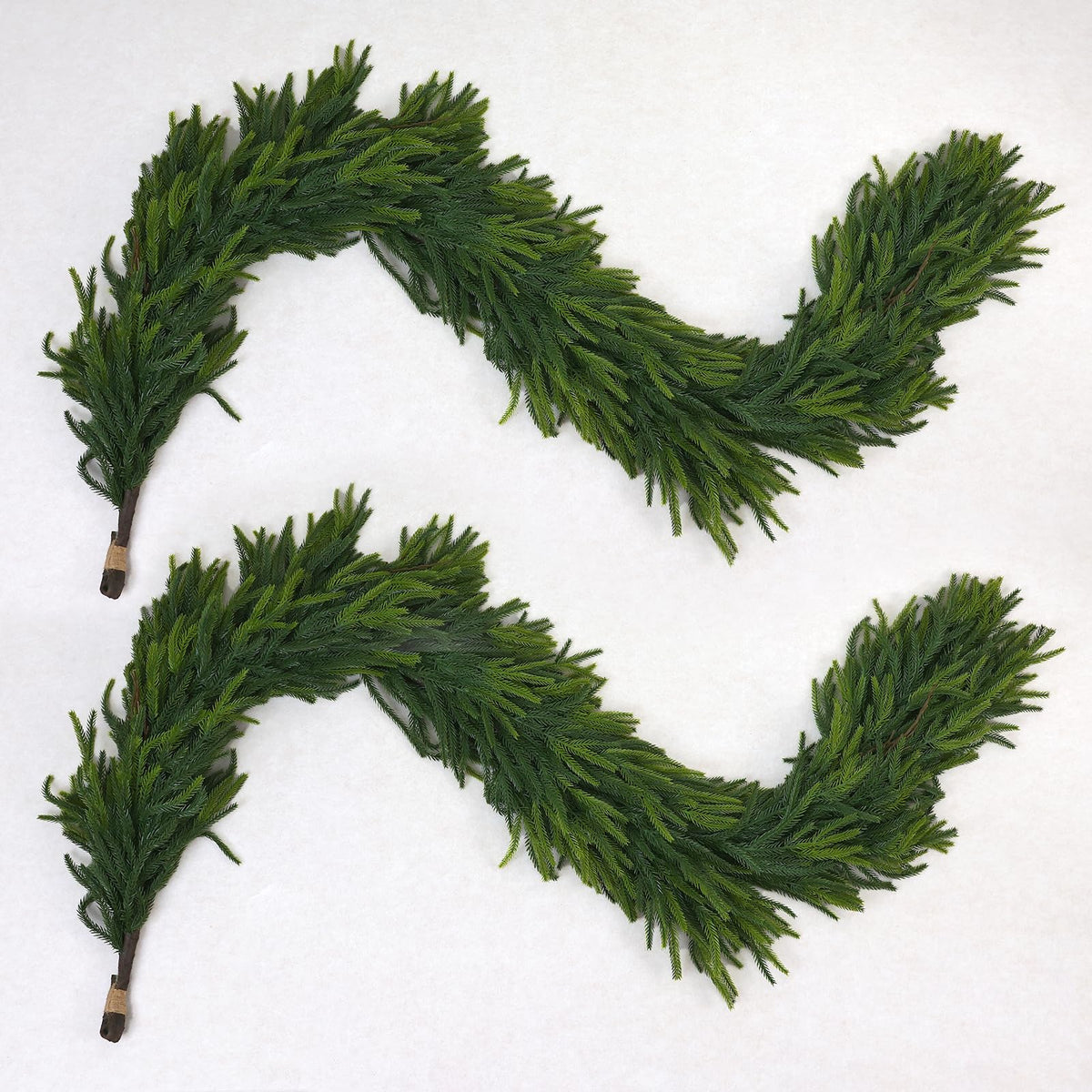 QIANYUN garland front view showing full dense pine coverage and instant curb appeal