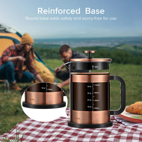 QUQIYSO in-use image of brewing coffee demonstrating easy extraction and visible crema