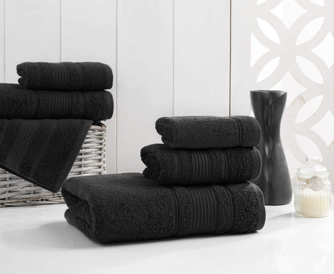 Qute Home towel hem stitching detail emphasizing reinforced edges and longevity