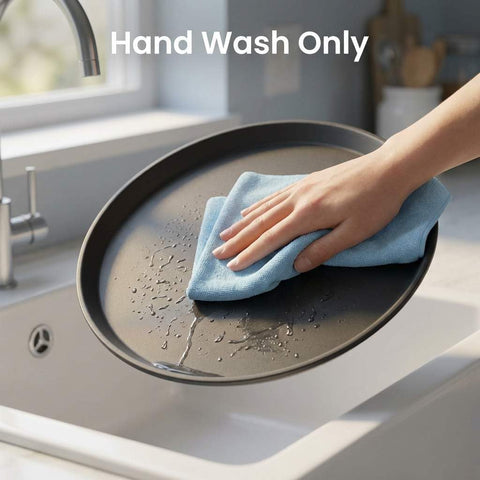 QWORK tray loaded with drinks demonstrating stable, spill-reducing carry