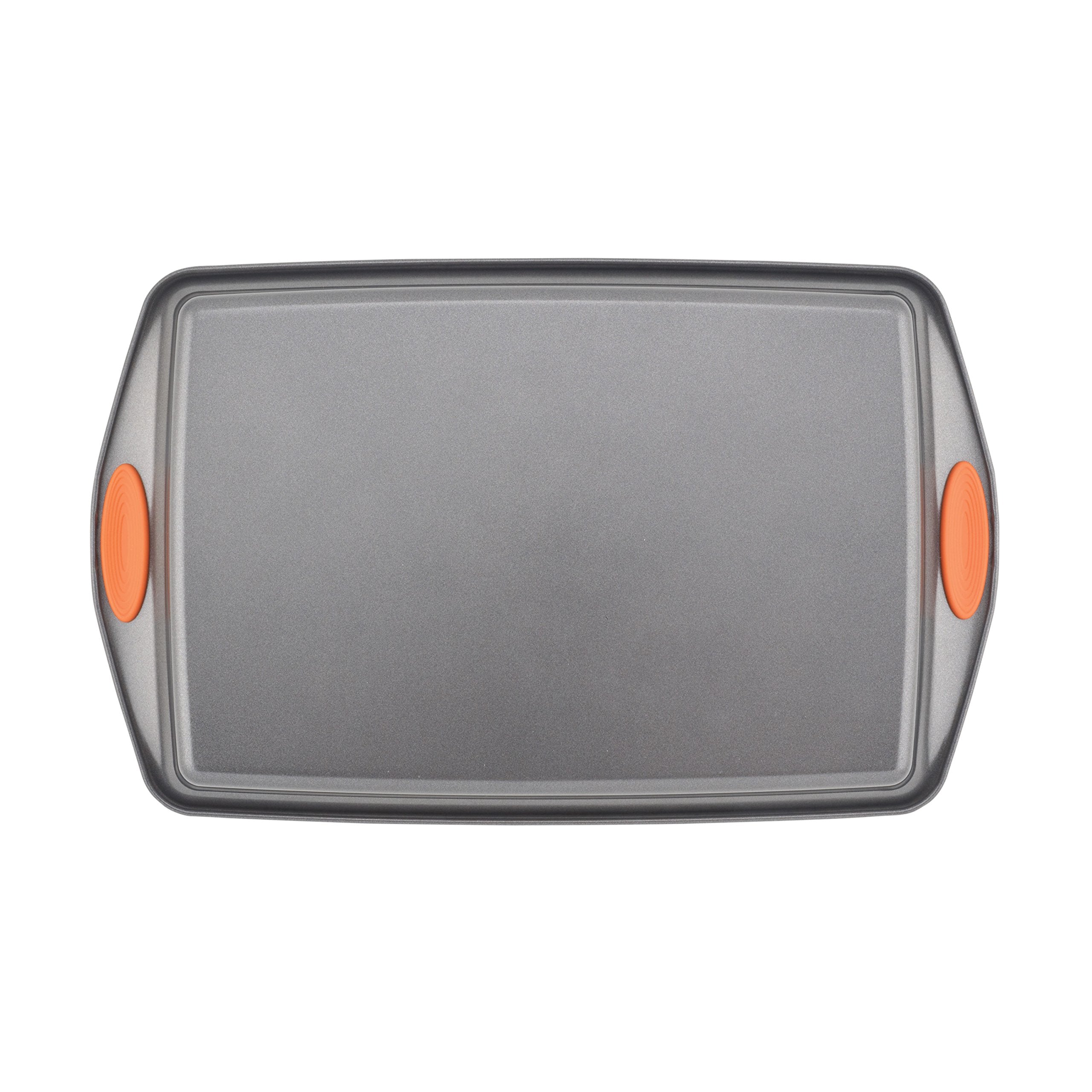 Rachael Ray pan being carried to potluck showing transport convenience