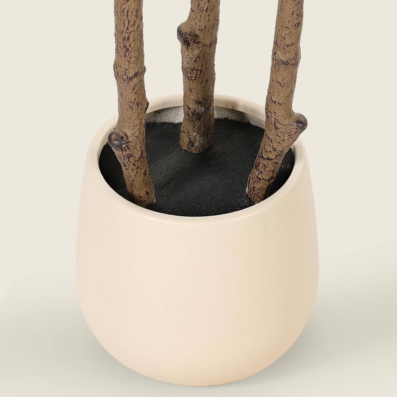 REALEAD hands shaping flexible wire branches for customizable styling benefit