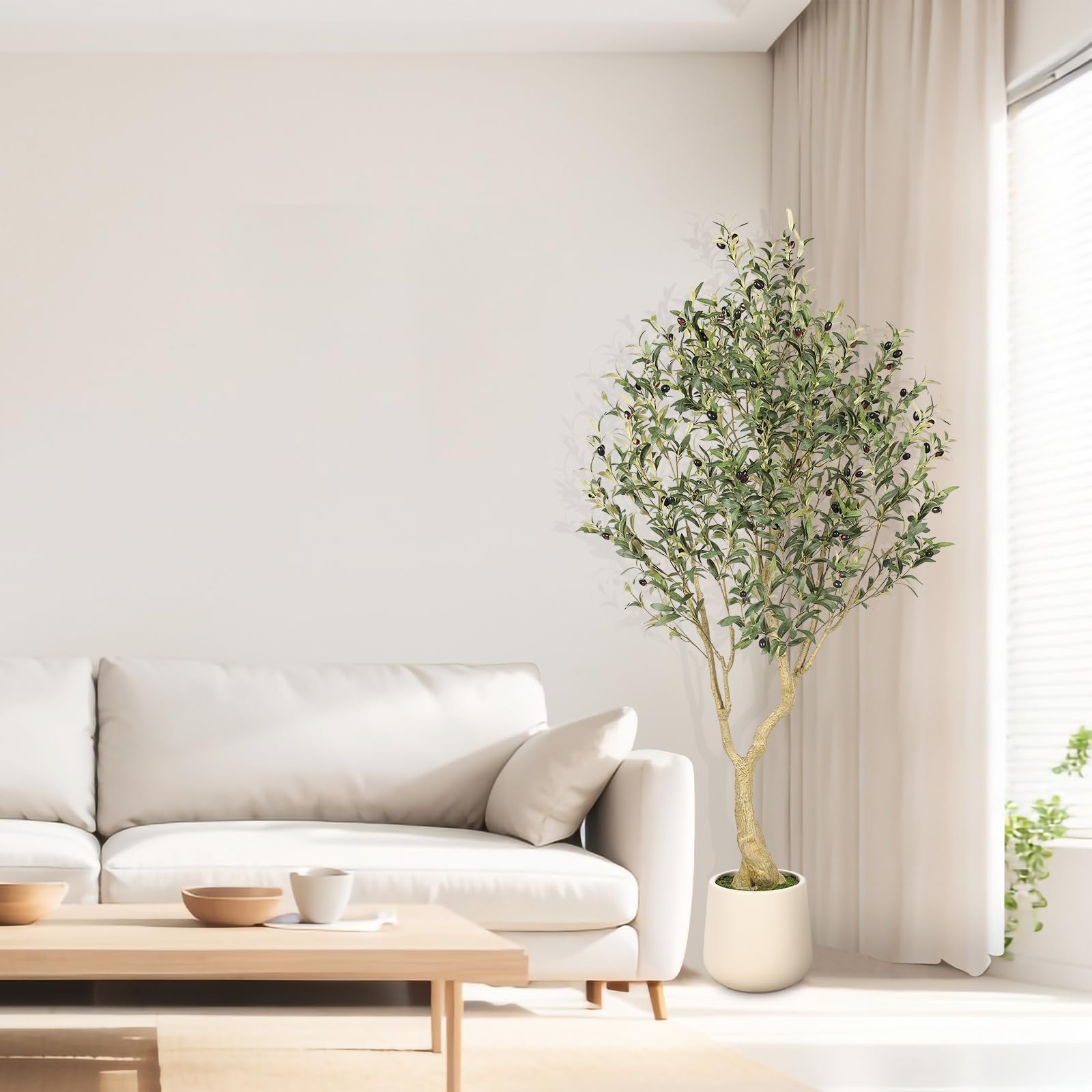 REALEAD planter detail showcasing elegant 10-inch tall planter and finish