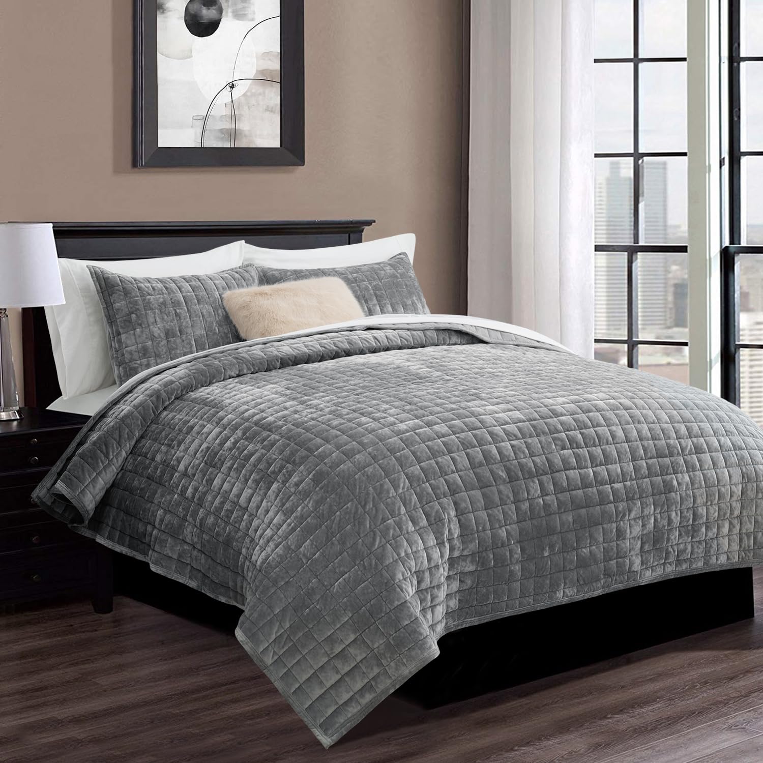 RECYCO close-up of velvet pile highlighting ultra-soft texture and luxury
