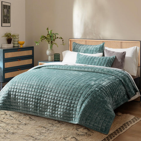 RECYCO close-up velvet texture highlighting softness and luxe finish