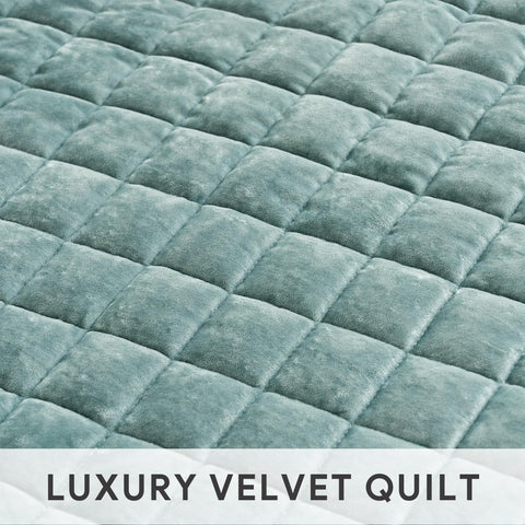 RECYCO edge stitch and wrapped seams demonstrating durability benefit