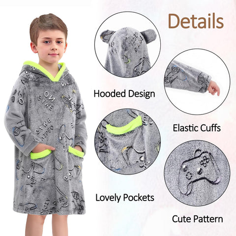 Redair wearable blanket hoodie outdoors at beach providing extra warmth