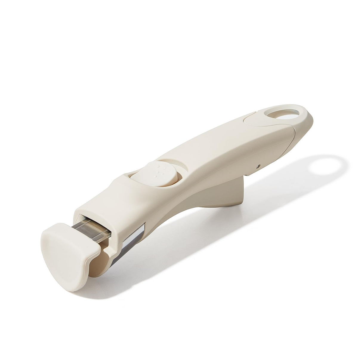 Redchef front view handle showing sleek white finish and secure clamp benefit
