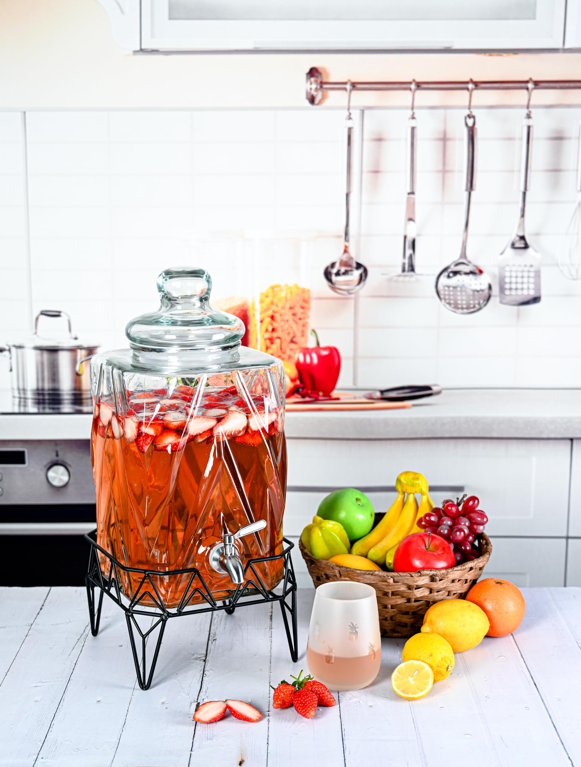 Redfern full setup with stand displaying stable elevated dispenser for buffet use