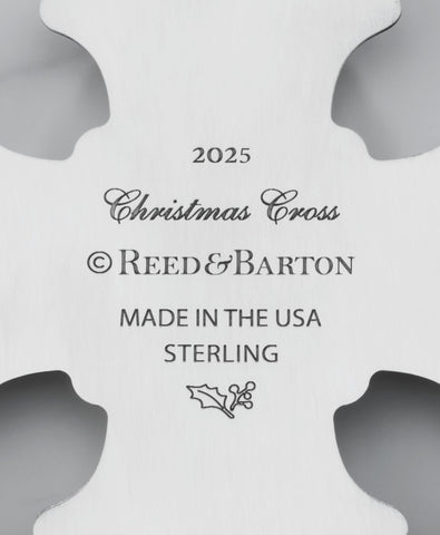 Reed & Barton close-up of engraved accents highlighting fine detail benefit