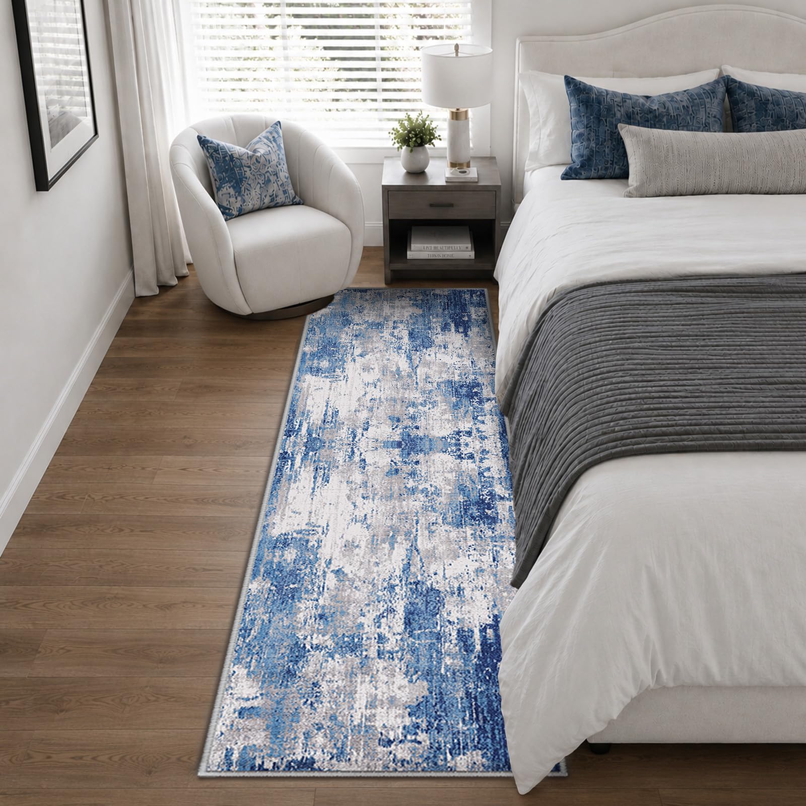 RELEANY folded runner in packaging showing compact storage convenience