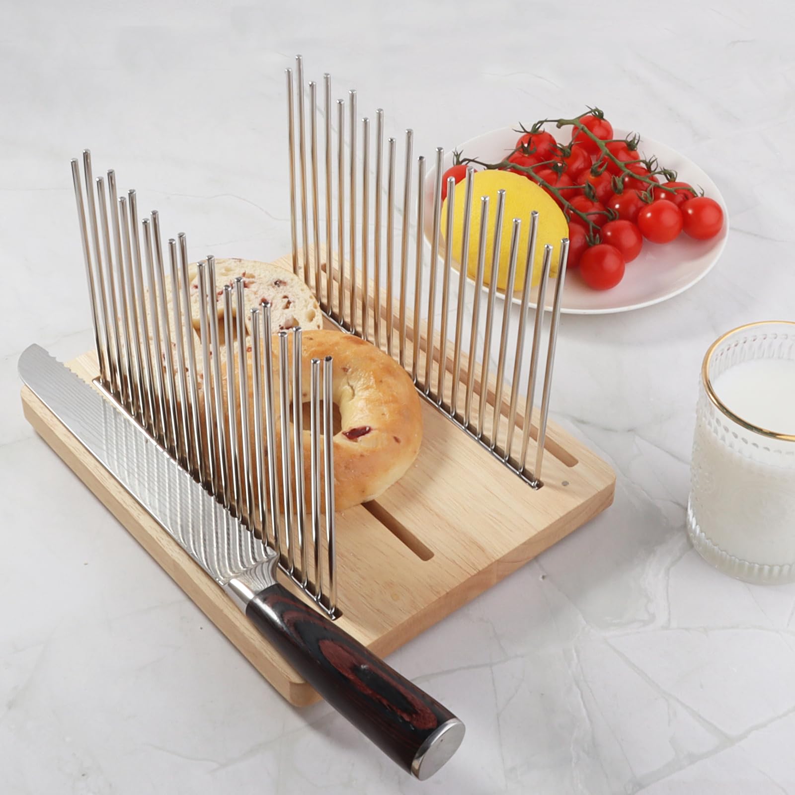 Resbywarm slicing action with serrated knife showing consistent slice results benefit