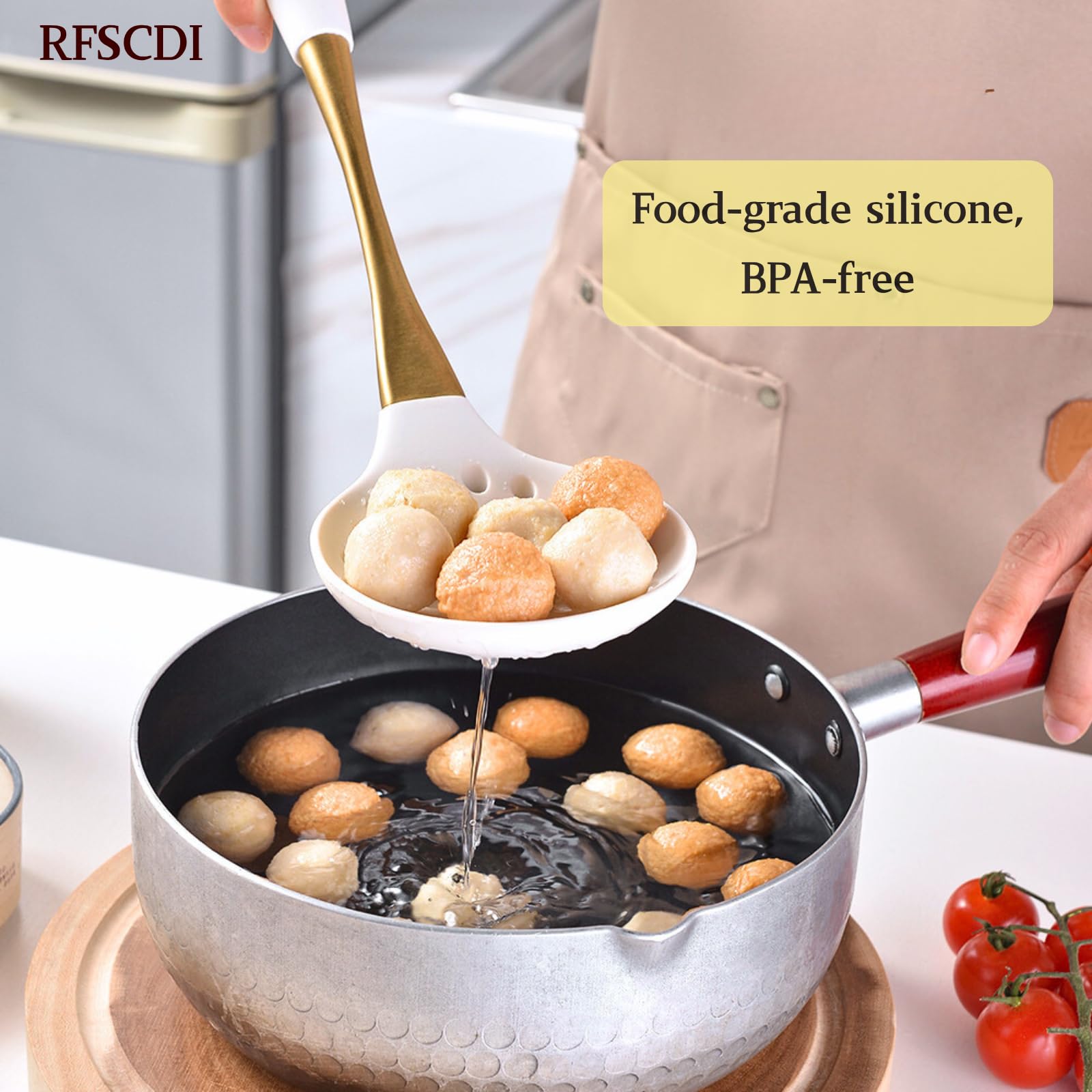 RFSCDI tongs serving salad illustrating secure grip and gentle contact with food